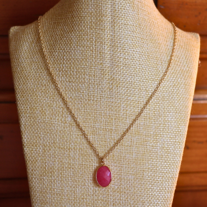 Collier doré « Vénus» onyx rose - Imaï